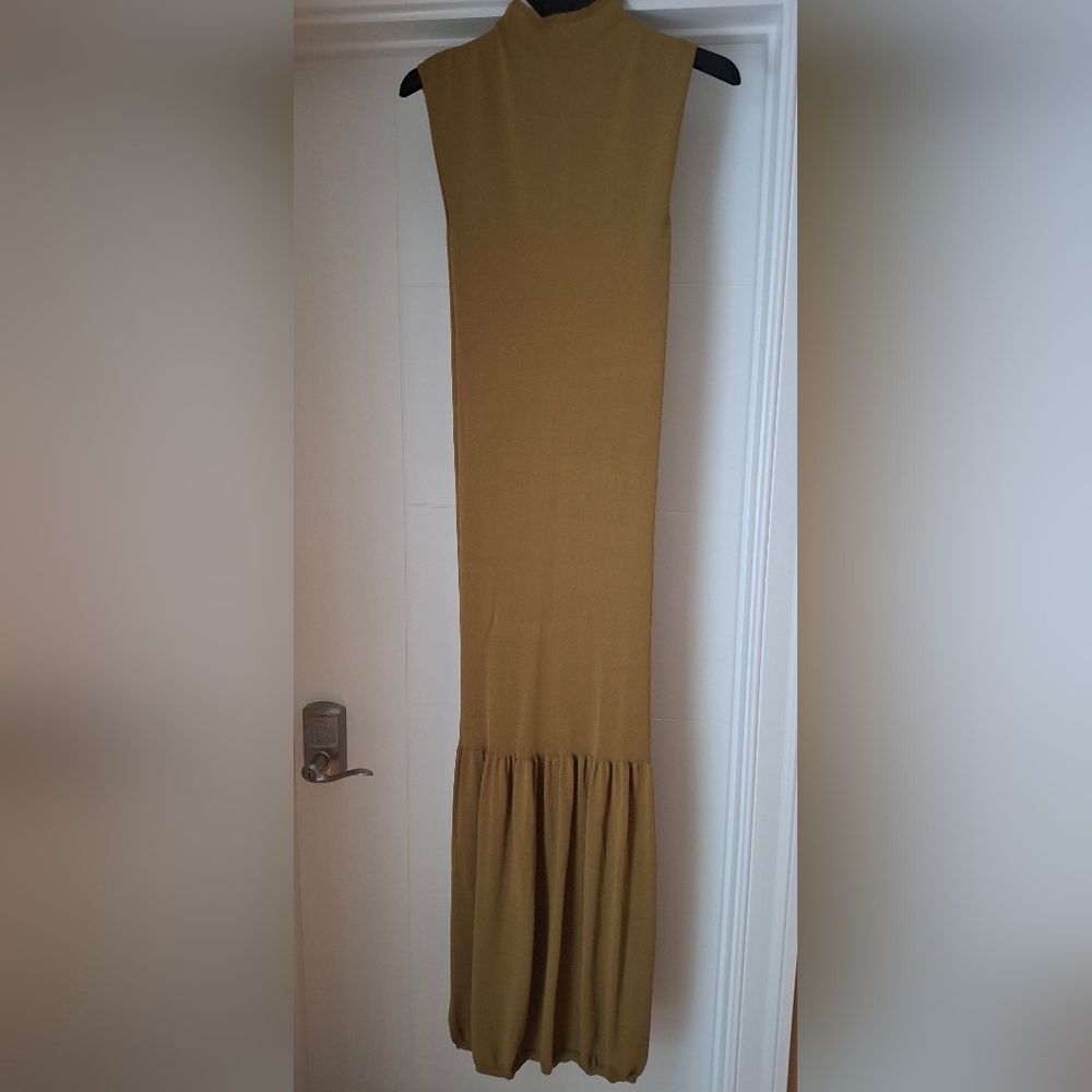 NWT NA-KD  Sleeveless Olive Long Mermaid Knit Dress